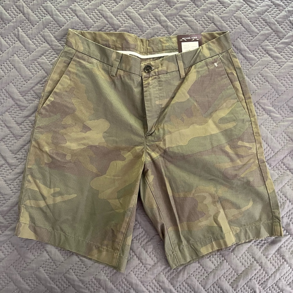 Michael Kors camo shorts size 30. NWT